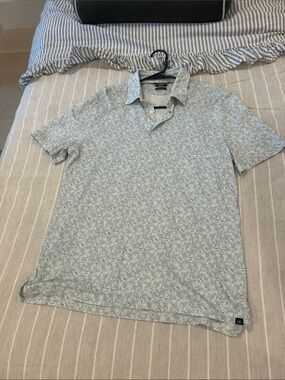 Faherty Light Green Leaf-Print Polo